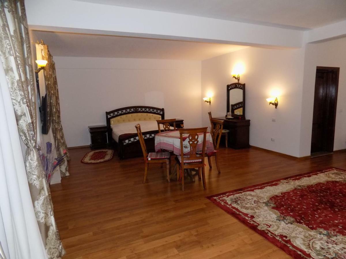 Tango Margo Valea Lupului (Iasi) Exterior foto