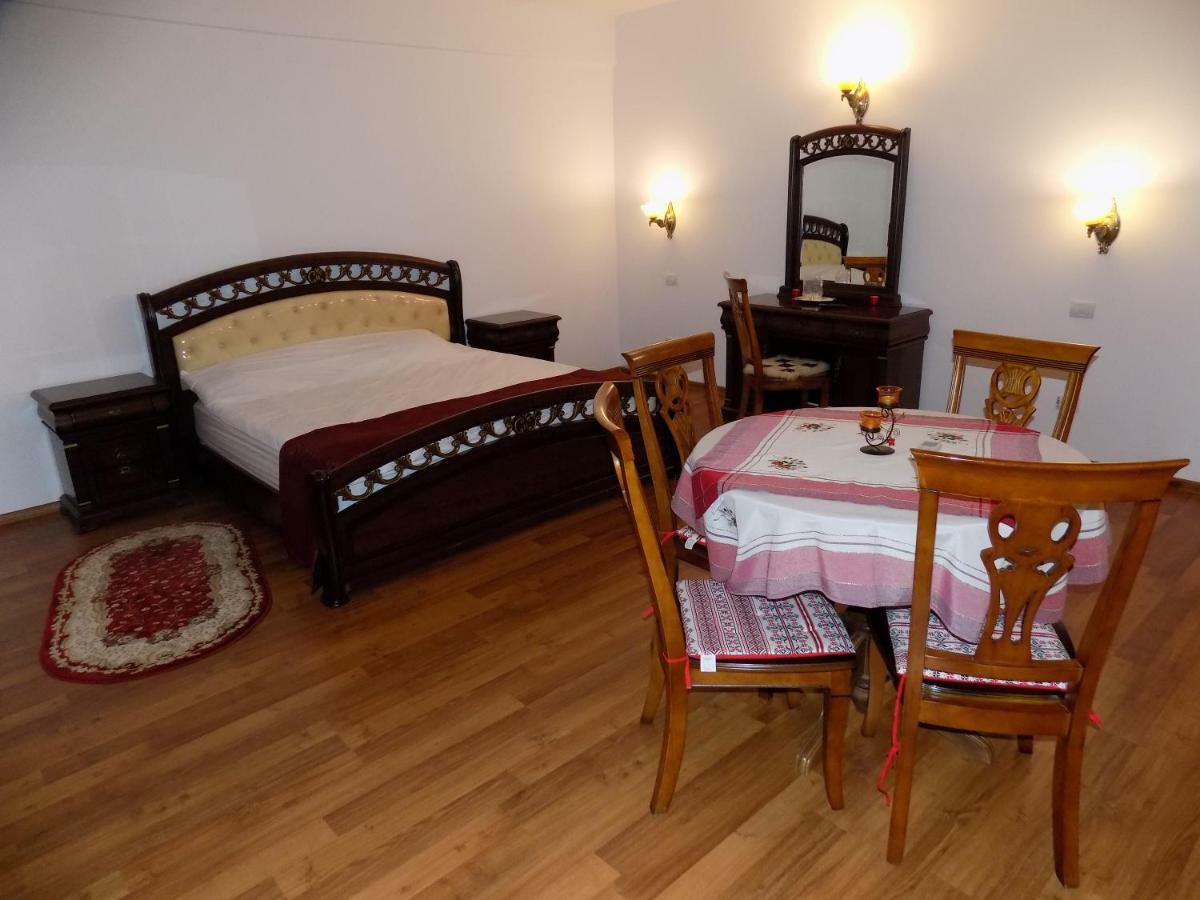 Tango Margo Valea Lupului (Iasi) Exterior foto