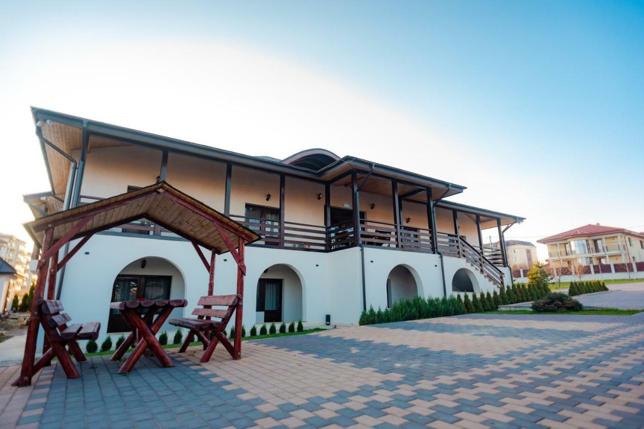 Tango Margo Valea Lupului (Iasi) Exterior foto