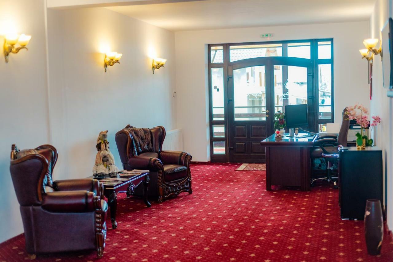 Tango Margo Valea Lupului (Iasi) Exterior foto