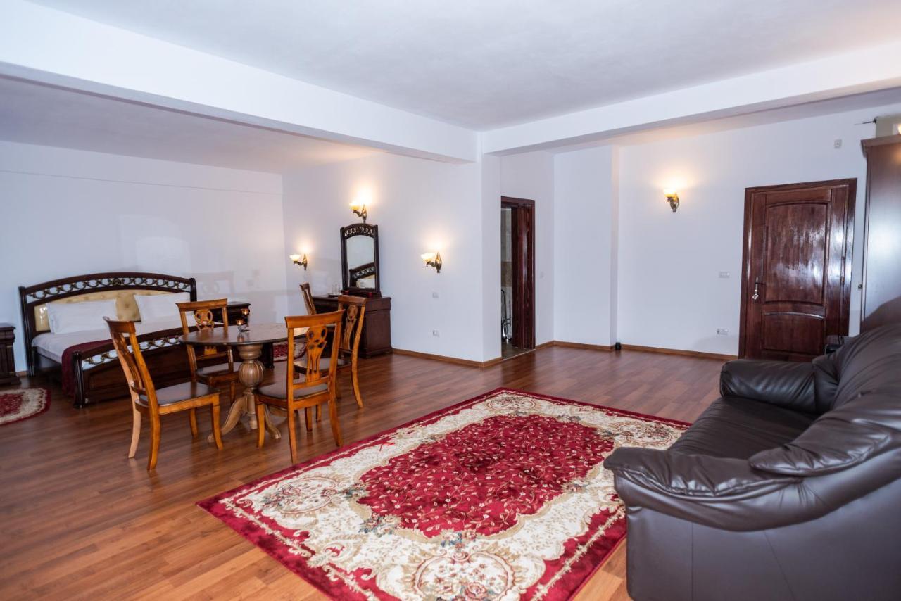 Tango Margo Valea Lupului (Iasi) Exterior foto